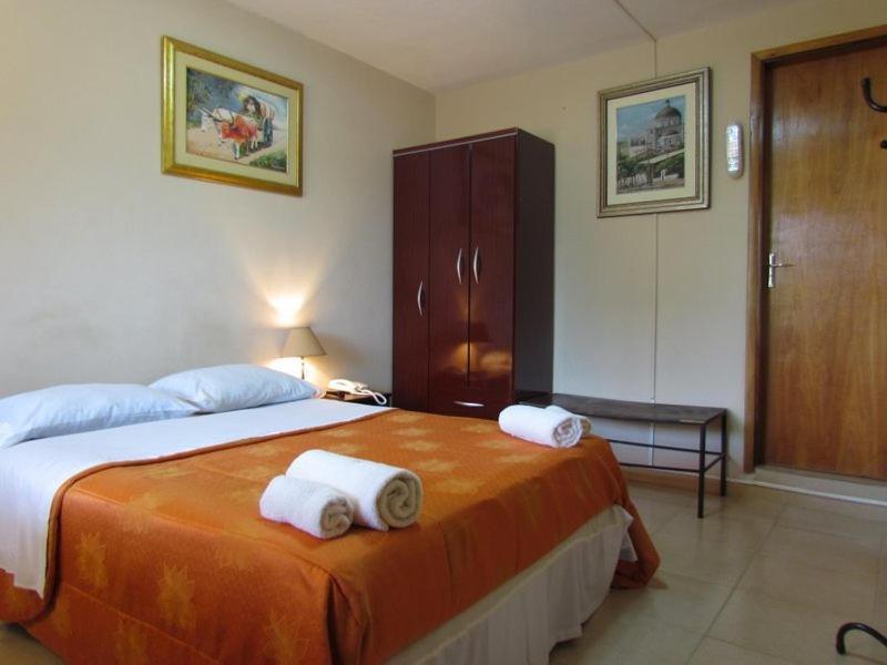 Hostal Casa Suiza Assunção Exterior foto